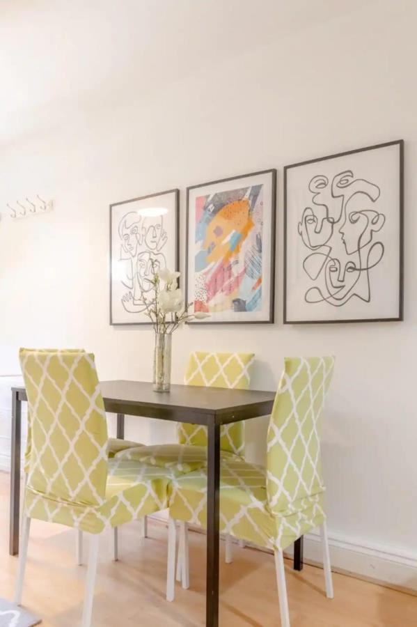 Holiday home Bright 2 Bedroom House In Kennington