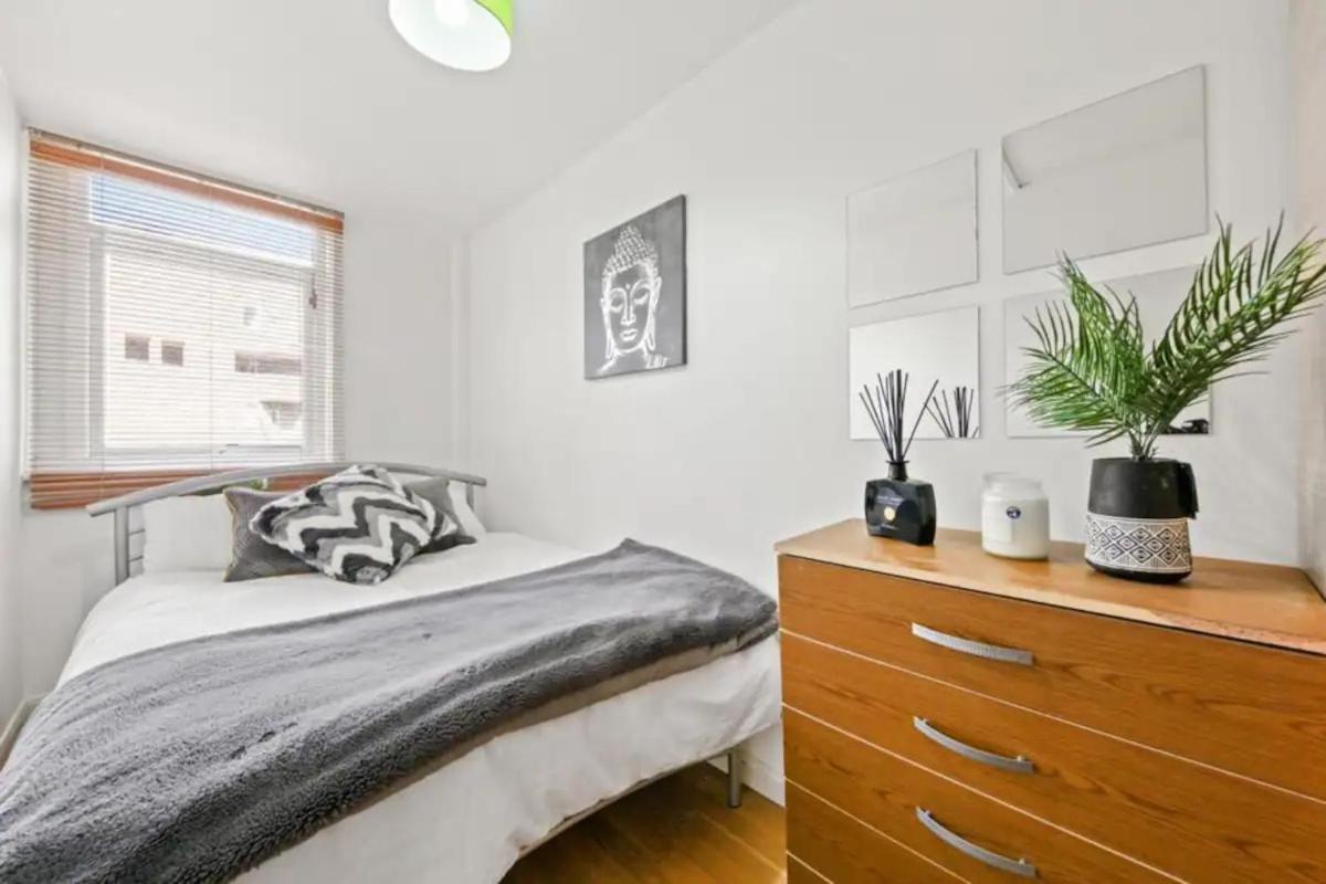 Warwick Avenue Hububb Apartamento