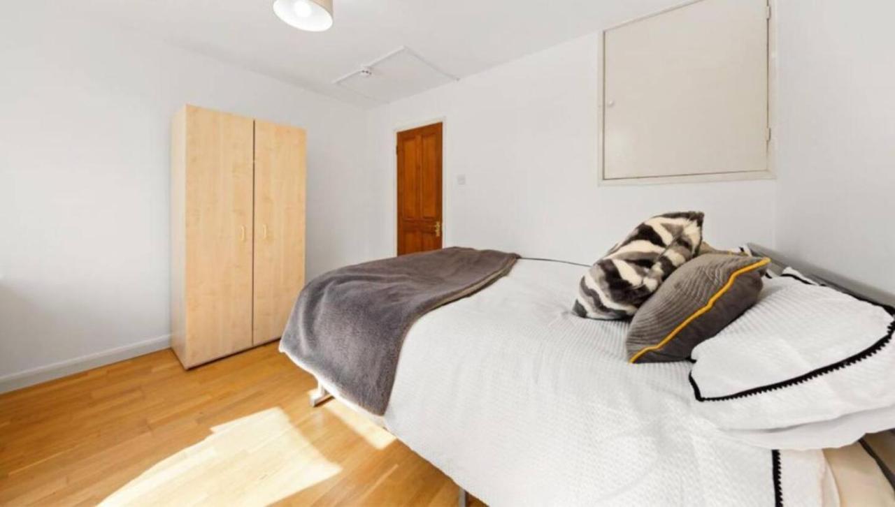 Warwick Avenue Hububb Apartamento *