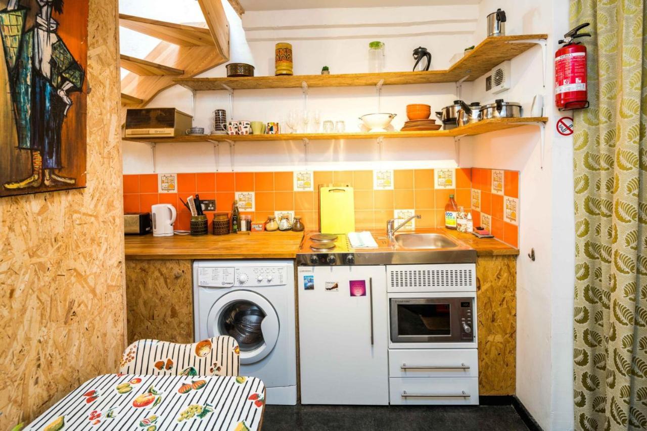 Cute House In Soho - Full Ac, Quiet And Unique! Appartement Londen