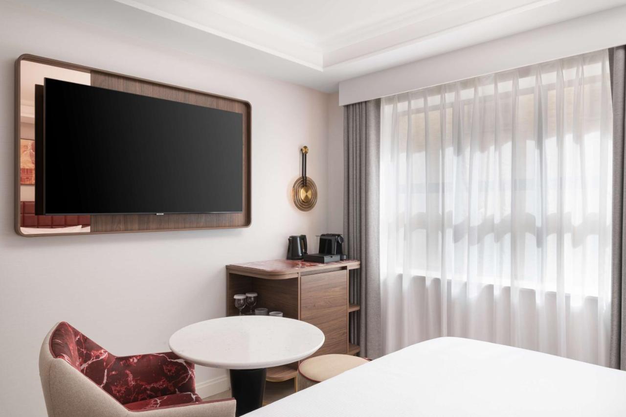 Hotell Lost St Pauls London, Curio Collection By Hilton 4*