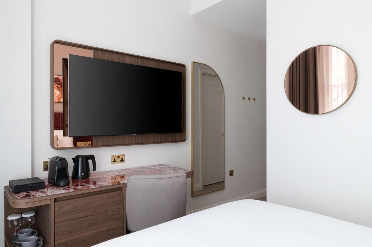 Lost St Pauls London, Curio Collection By Hilton Hotell