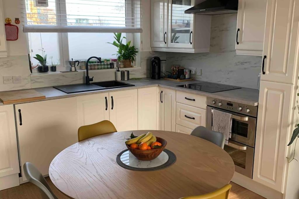 Appartement Lovely 1 Bedroom Flat In Zone 1/2 Londen