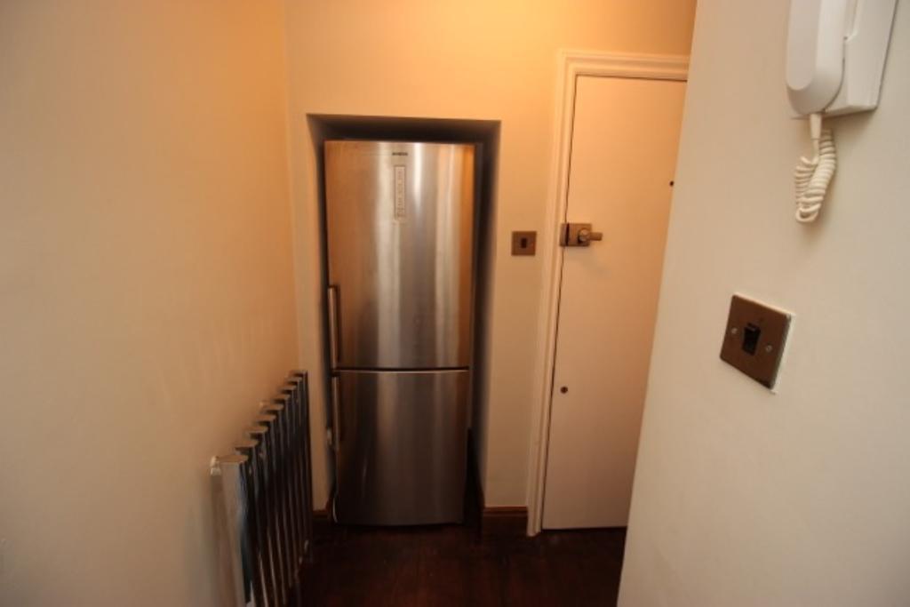 Paddington Patio Apartment London