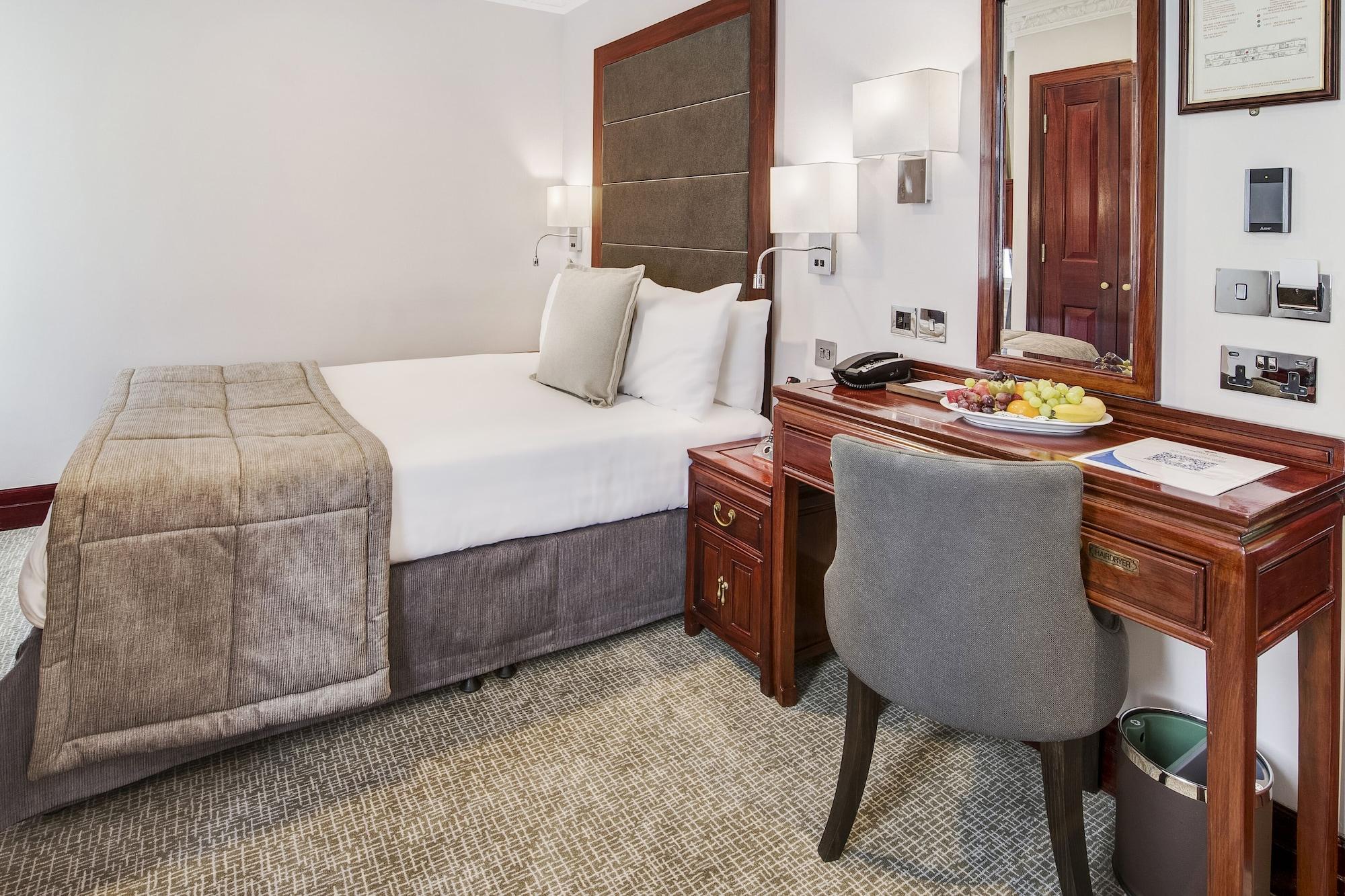 Hotell Gem Fitzrovia 4*