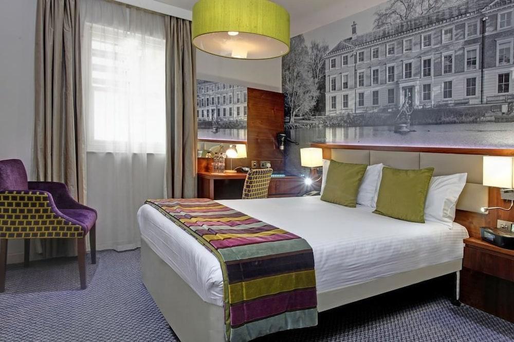 Seraphine Kensington Olympia Hotel 4*