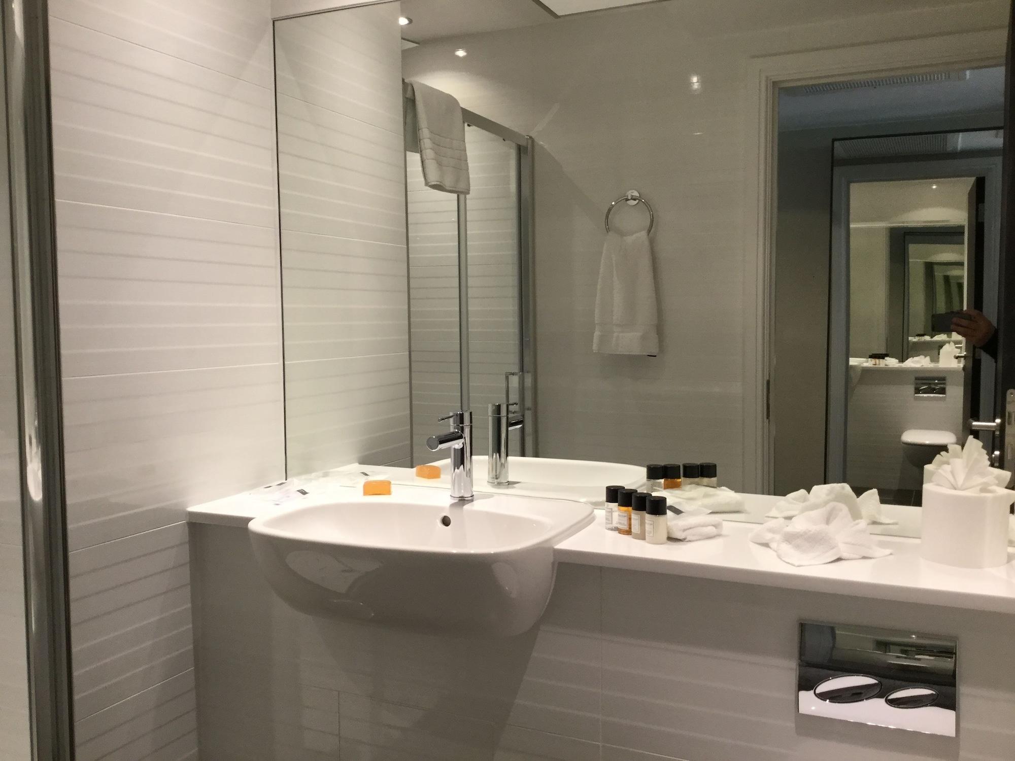 Hotel Mornington Victoria 4*