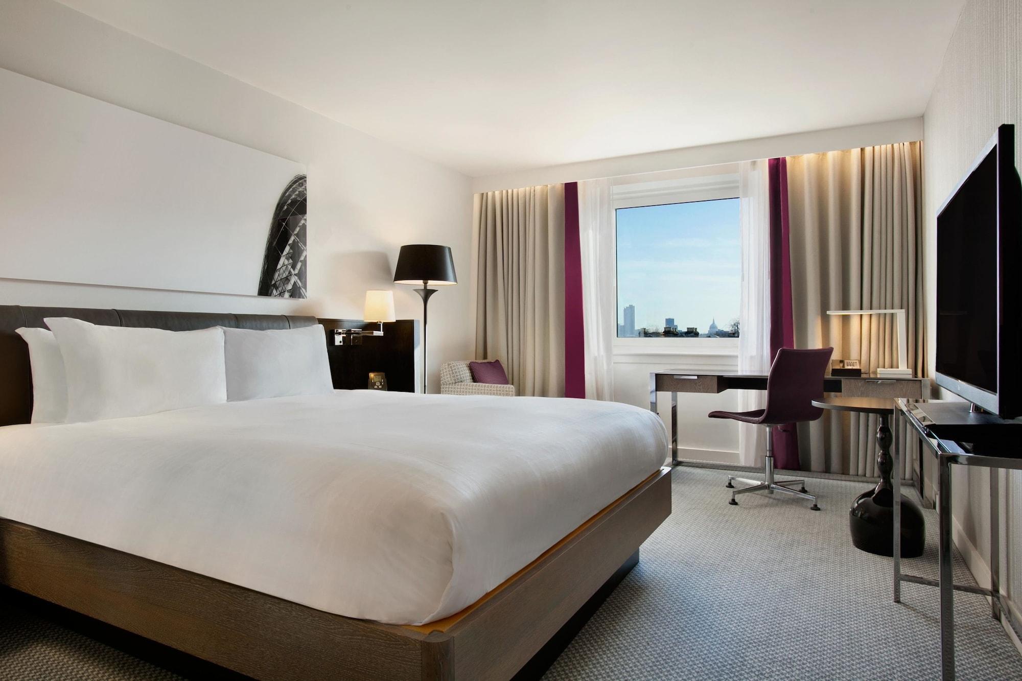 Hilton Angel Islington Hotel London