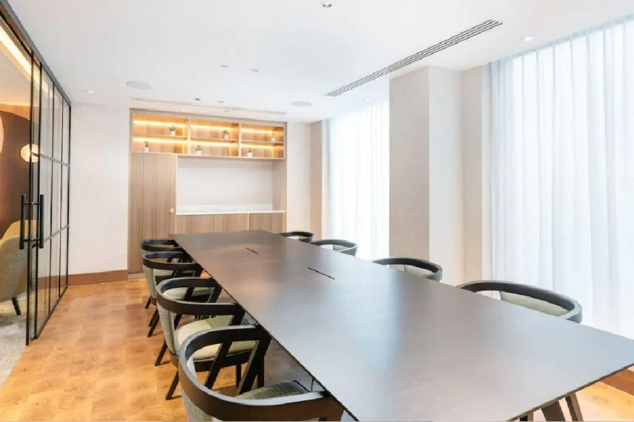Hilton Metropole Hotell 4*