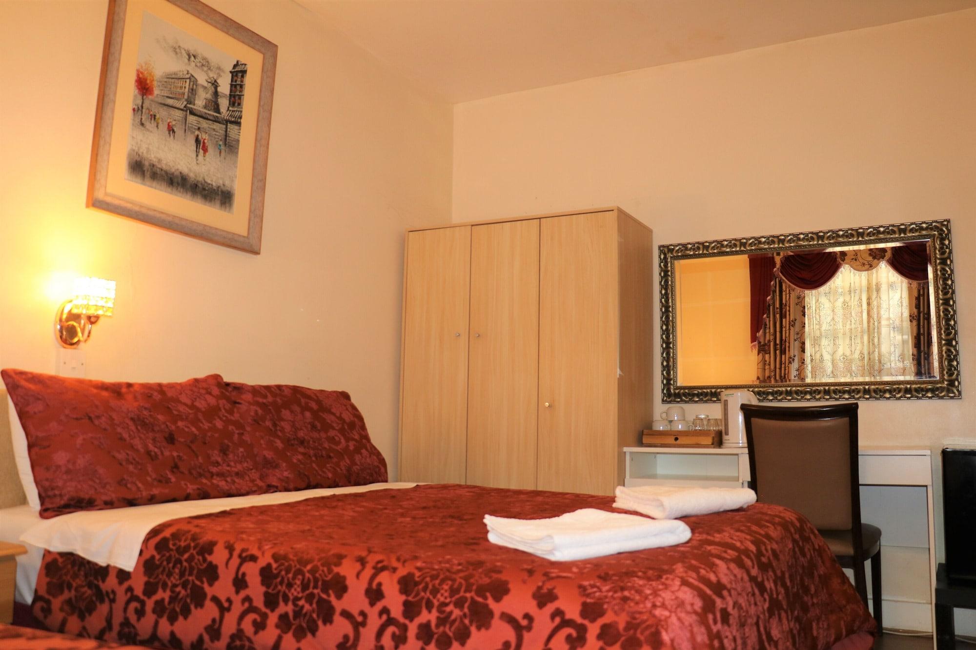 Barry House Guest house 3*