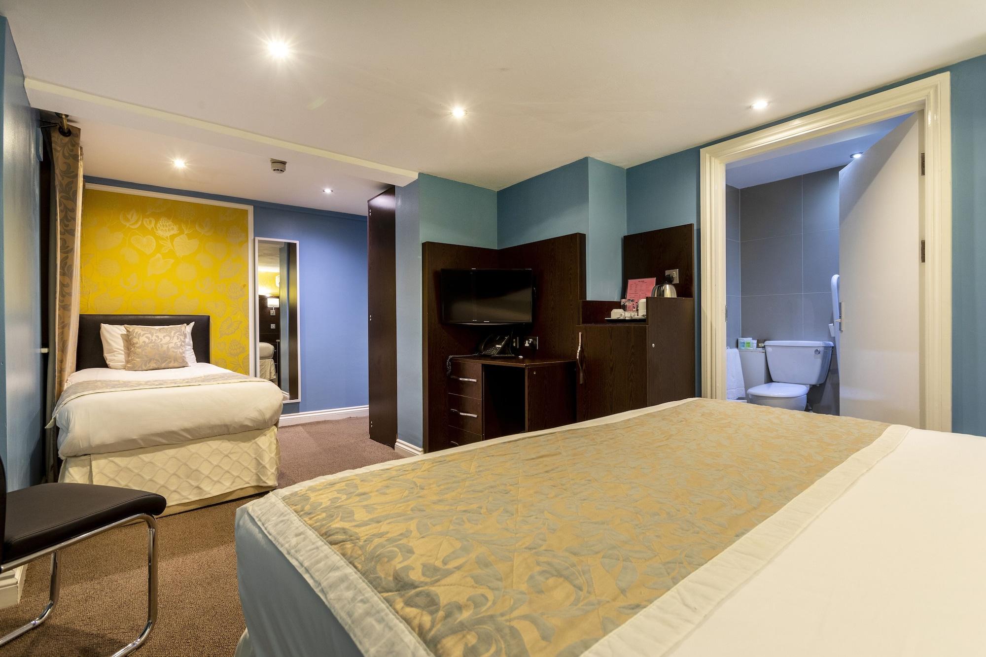 Shepherds Bush Hotel 4*