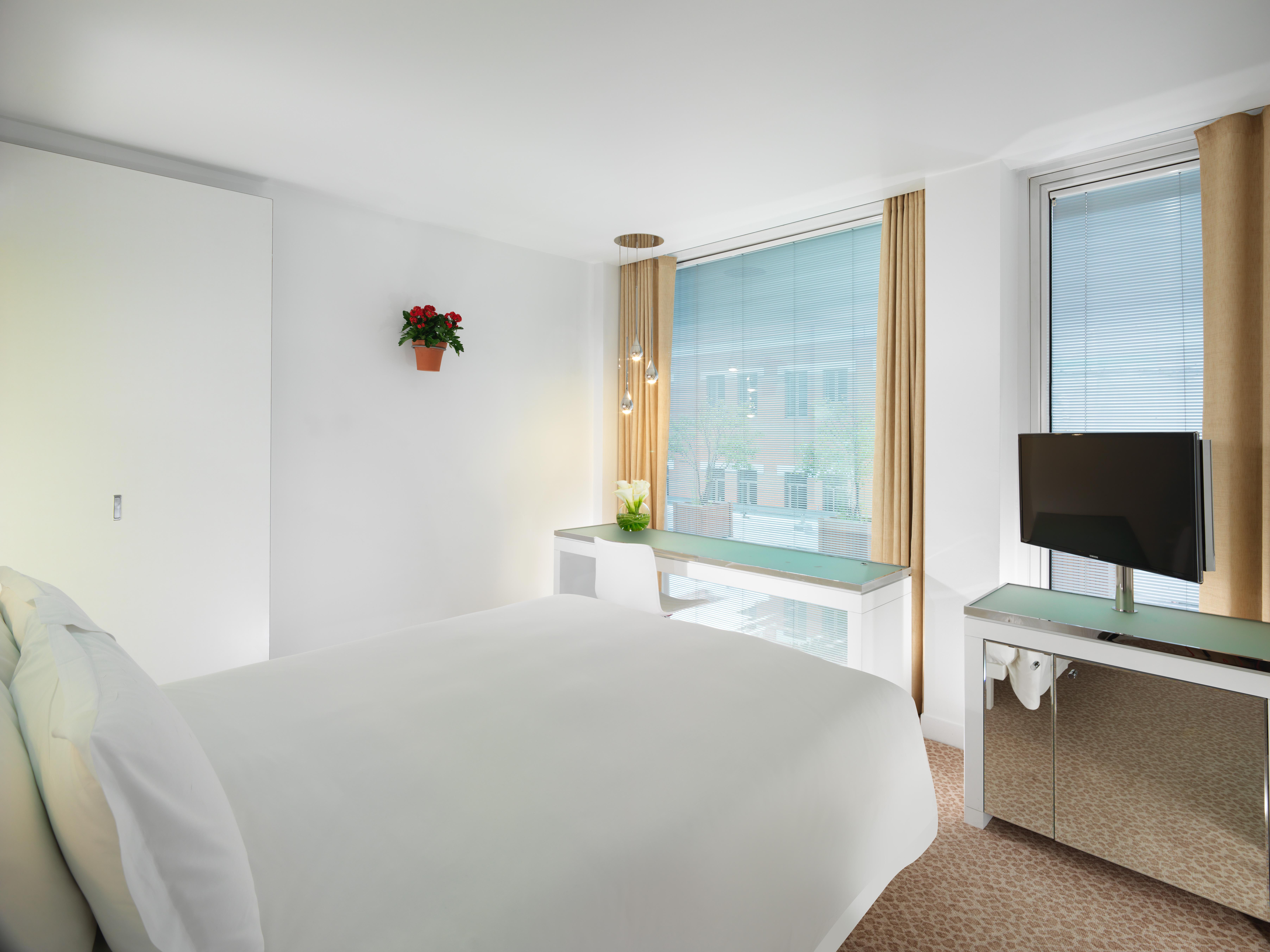 Hotel St Martins Lane London