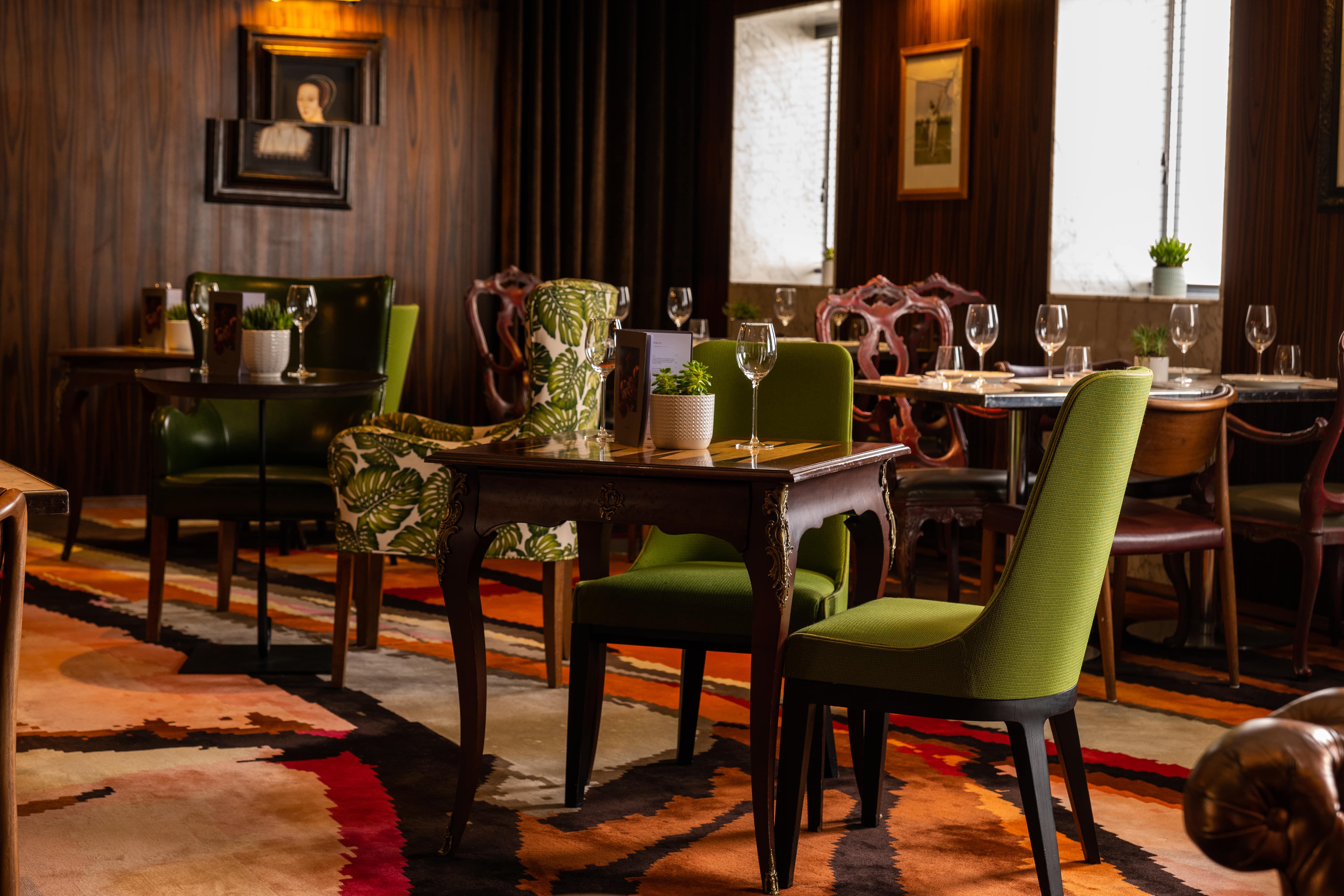 St Martins Lane 5*