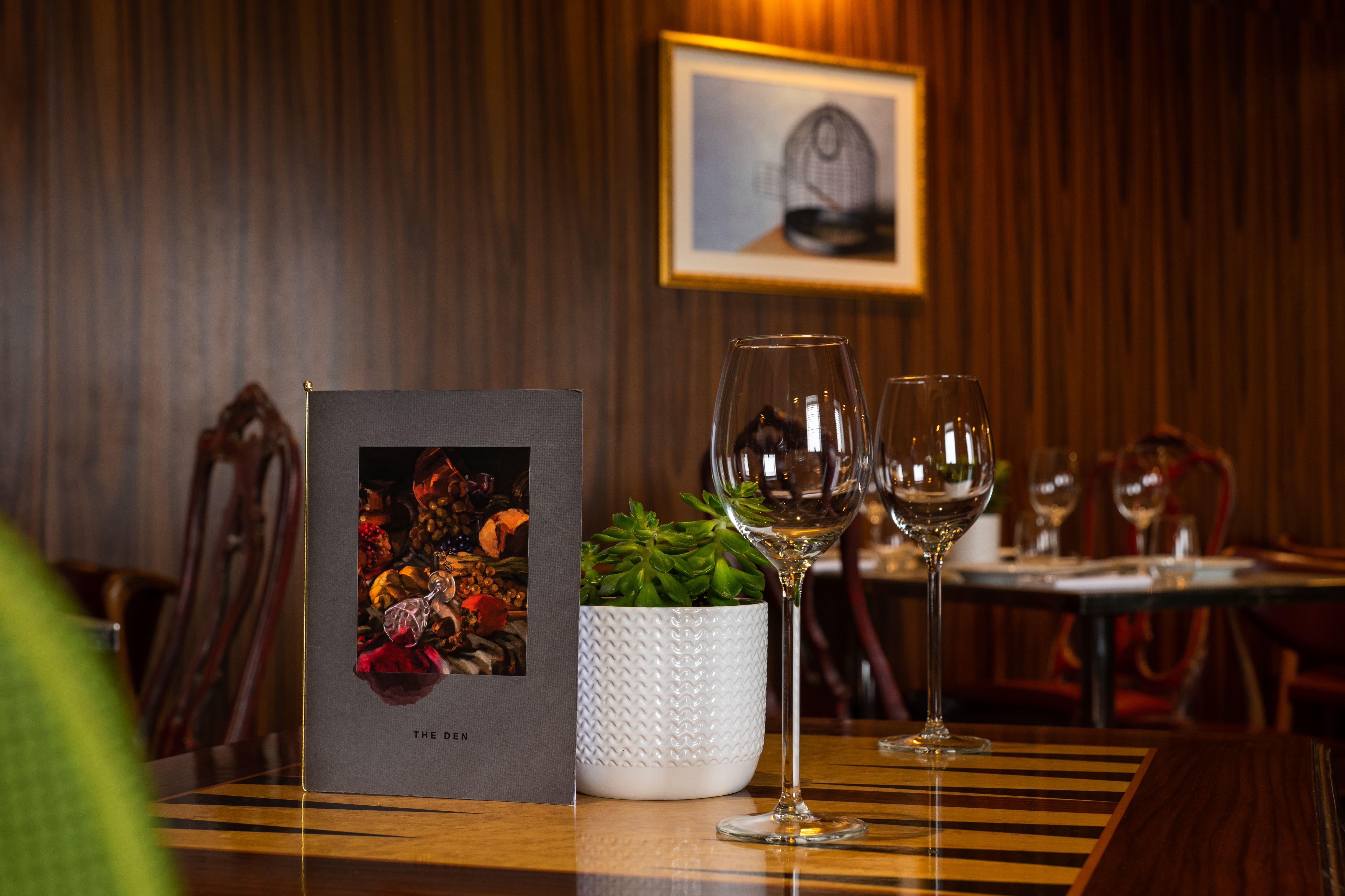 St Martins Lane 5*