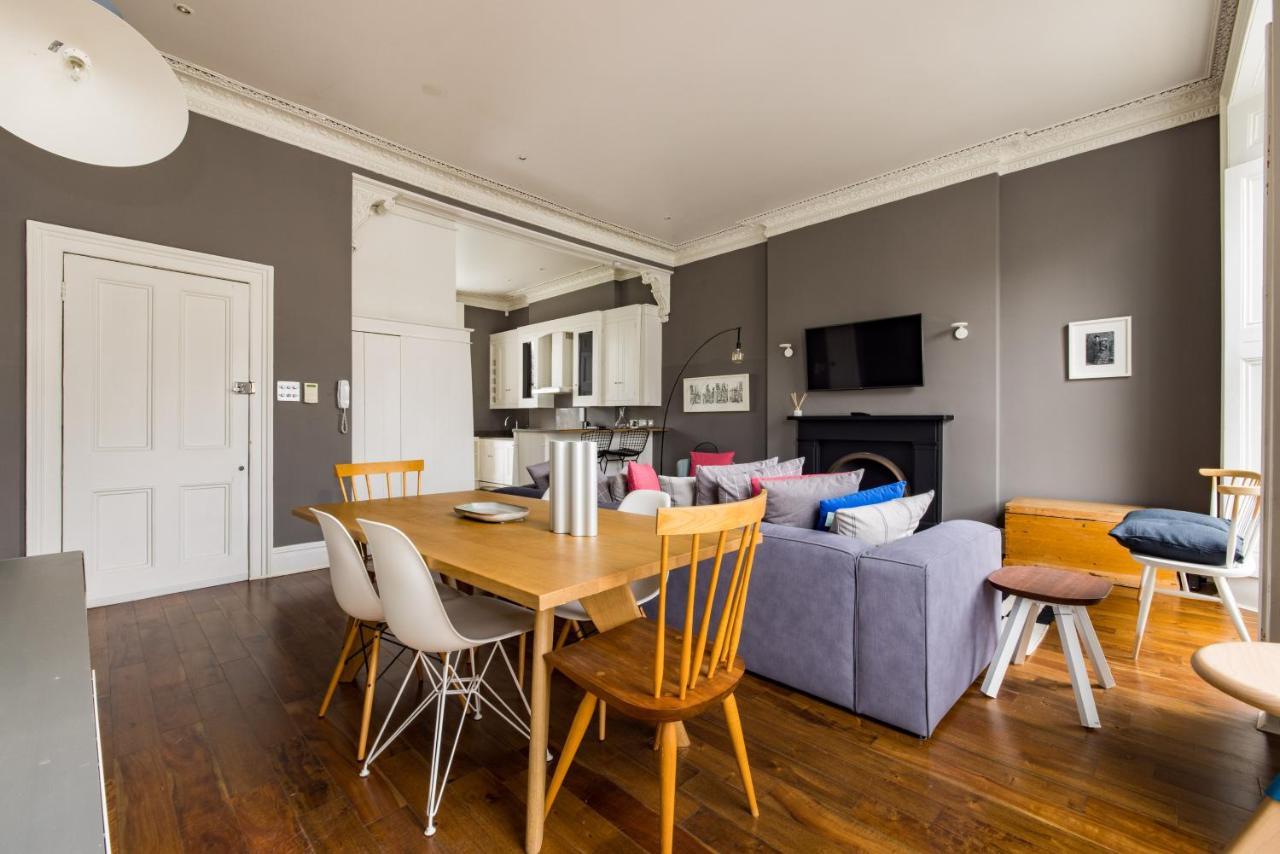 Stunning Notting Hill Apt, Beautiful Street Apartment *