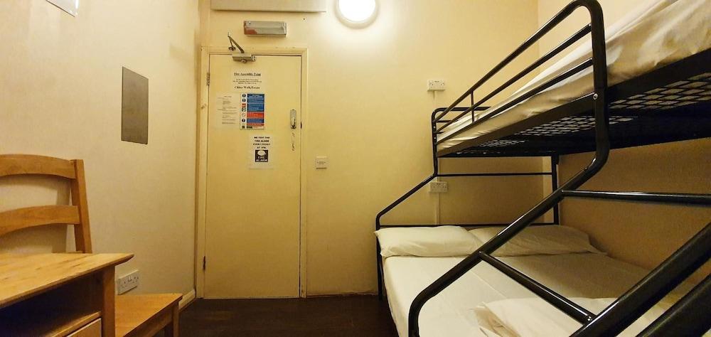 Hostel Waterloo