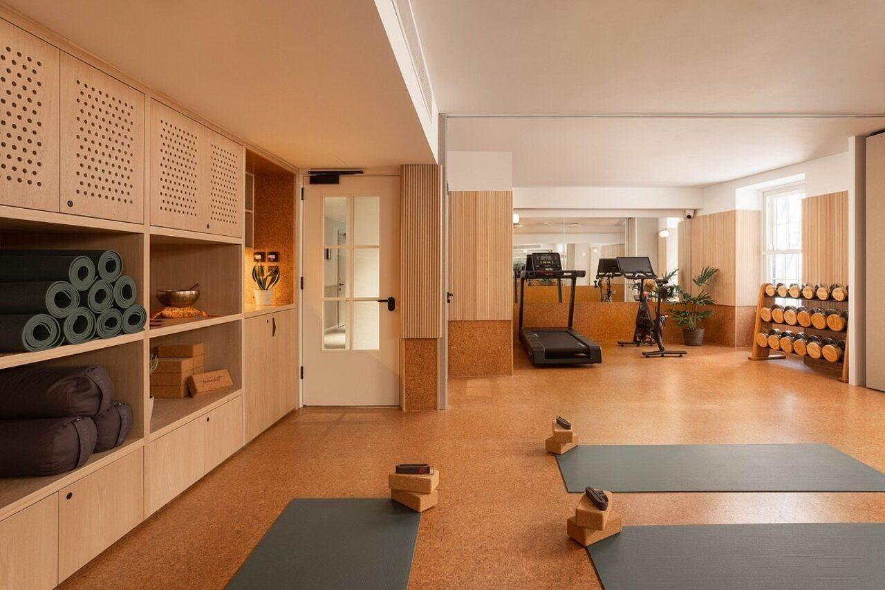 Inhabit Queen's Gardens, A Member Of Design Hotel 5*