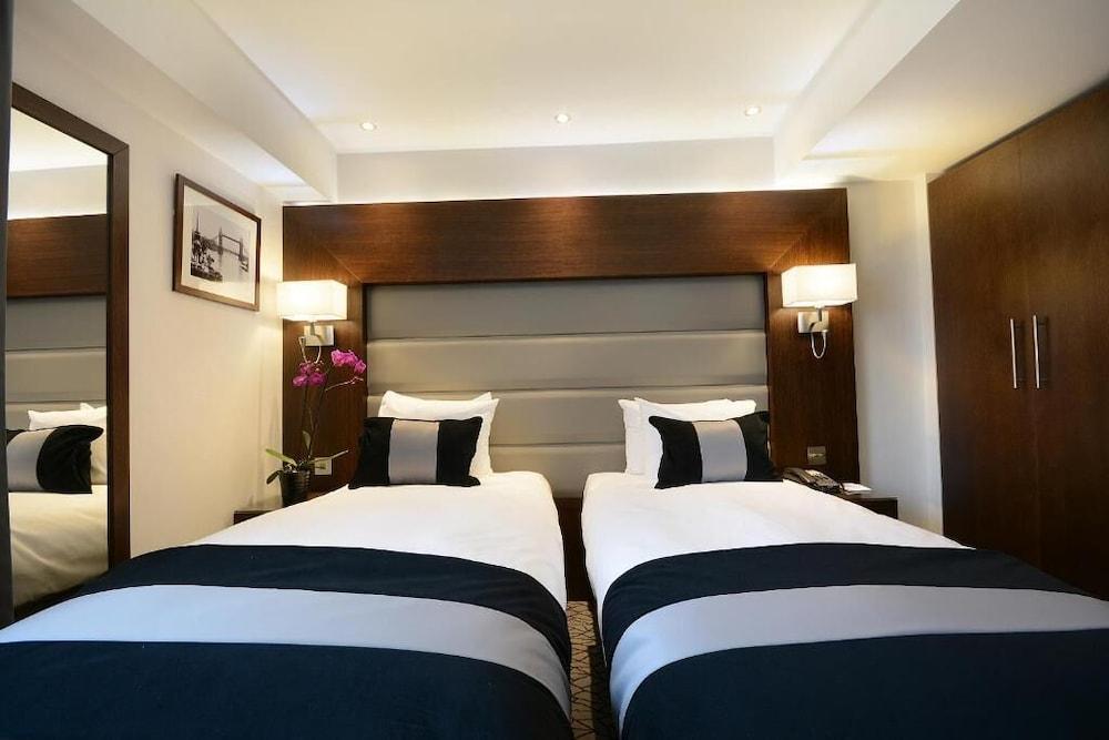 Park Grand Lancaster Gate 5* London