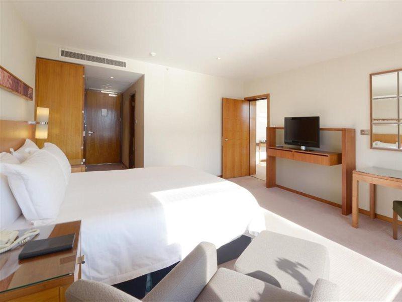 Hotel Canary Riverside Plaza 5*