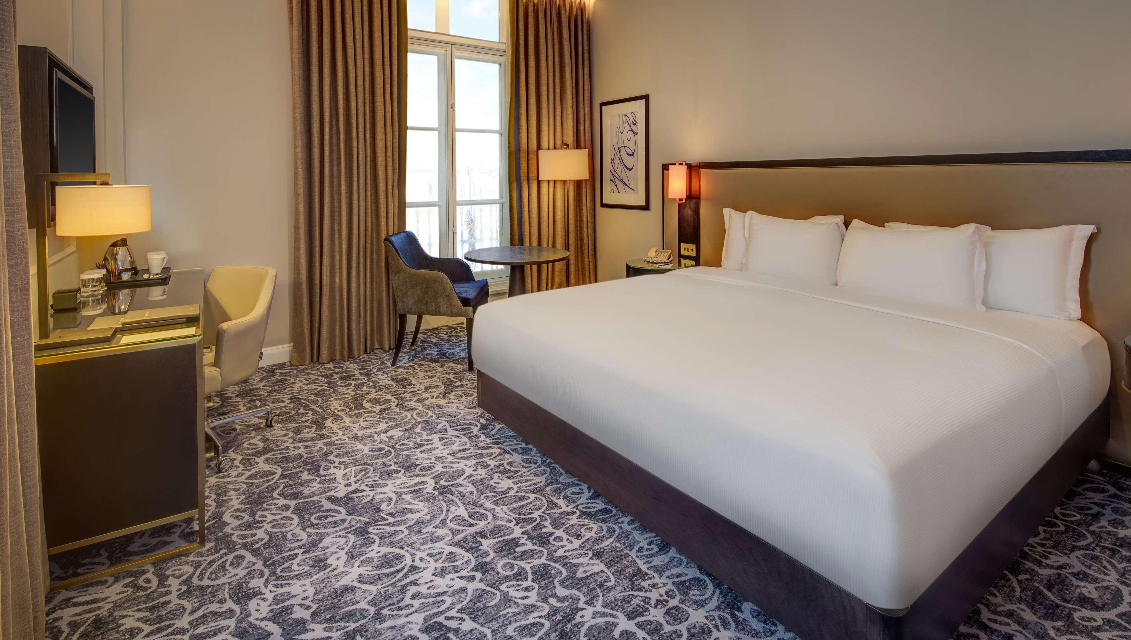 Hilton Euston 4* Londres