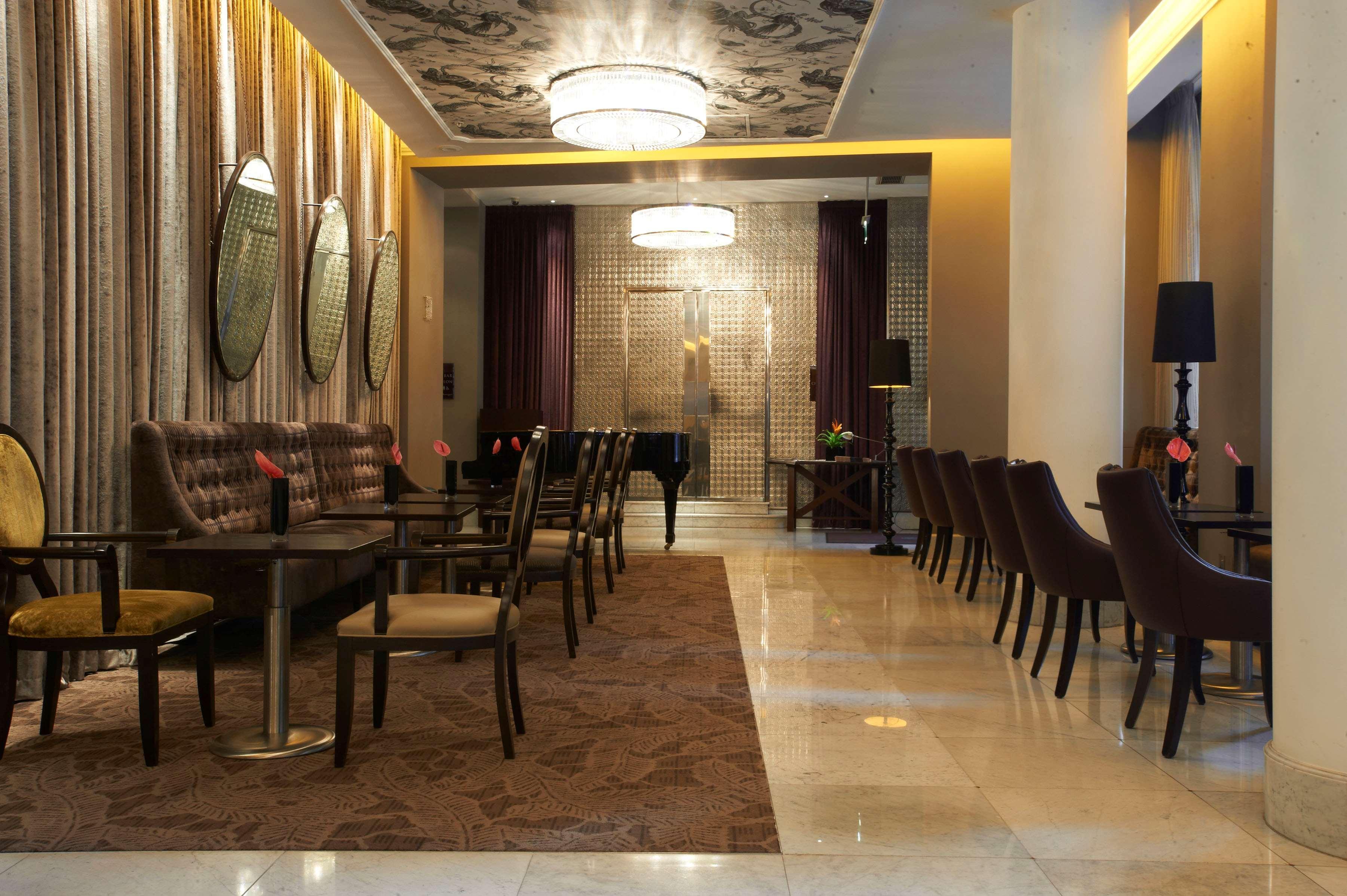 The Waldorf Hilton