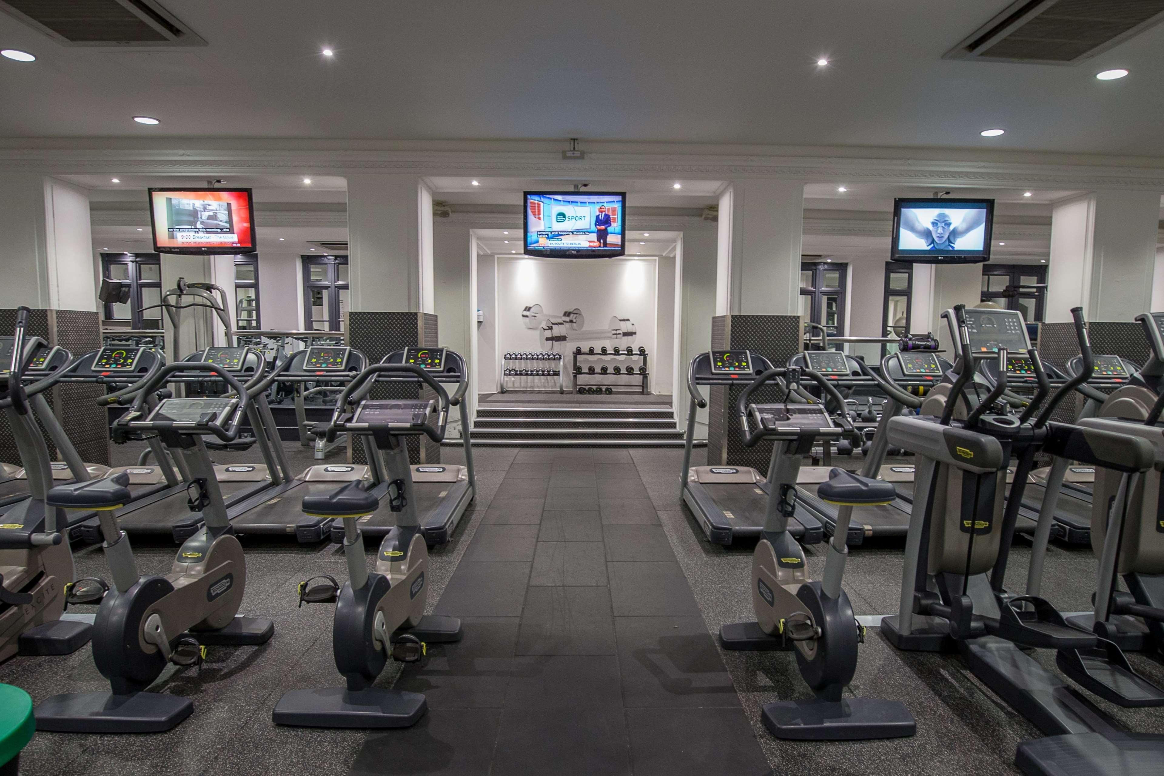 Hotel The Waldorf Hilton 4*