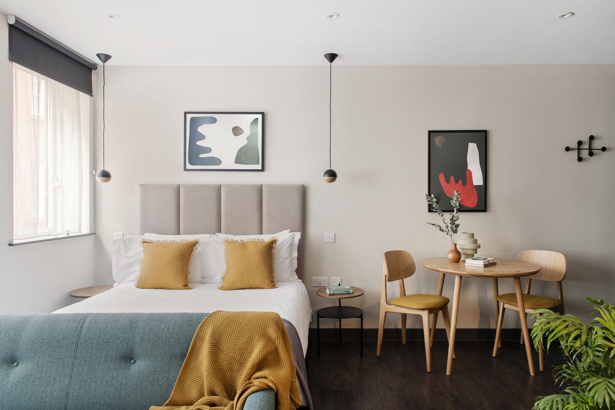 Cove Cannon Street Apartahotel 4*