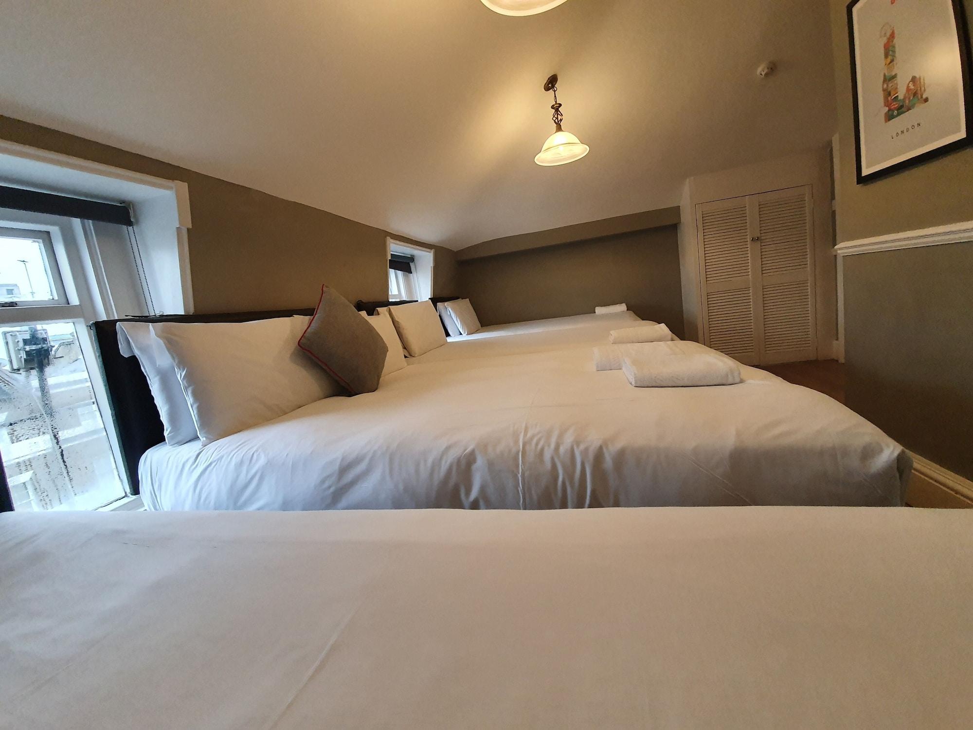 Belgravia Hotel 3*