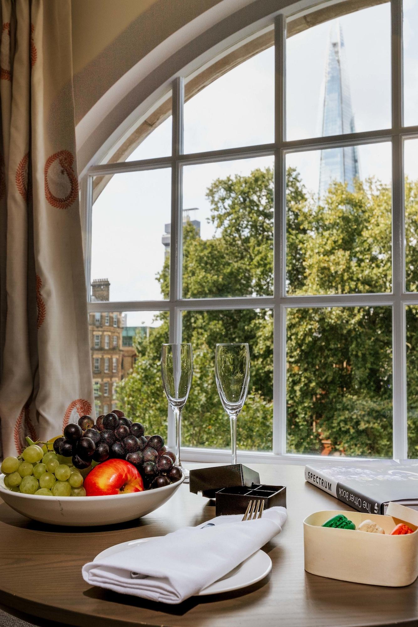 Hotell The Lalit London