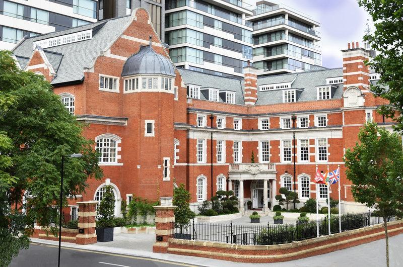 The Lalit Hotell