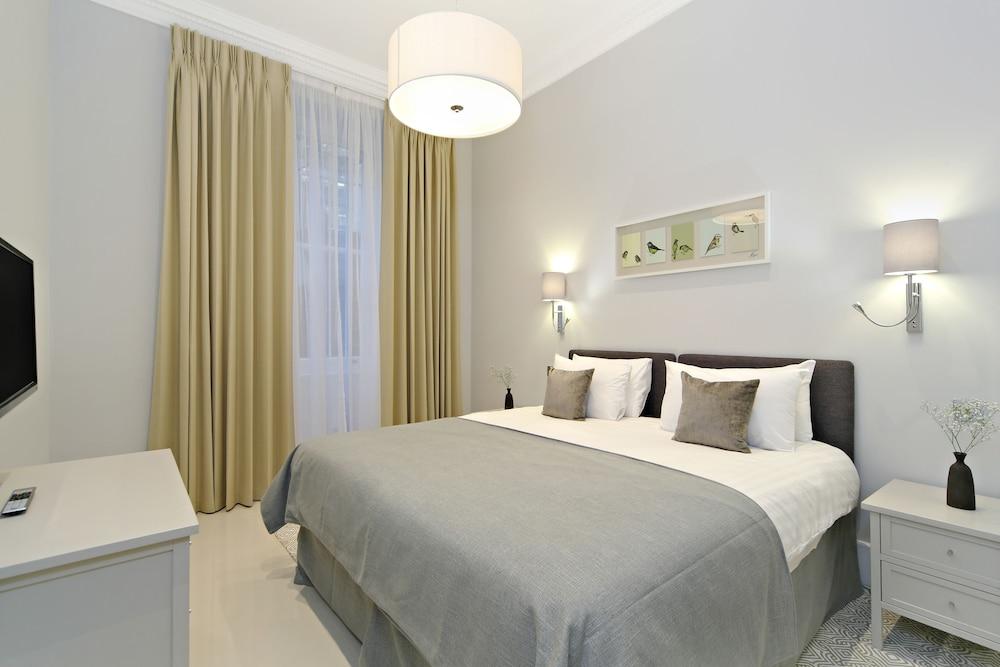 Queensgate Court Londen
