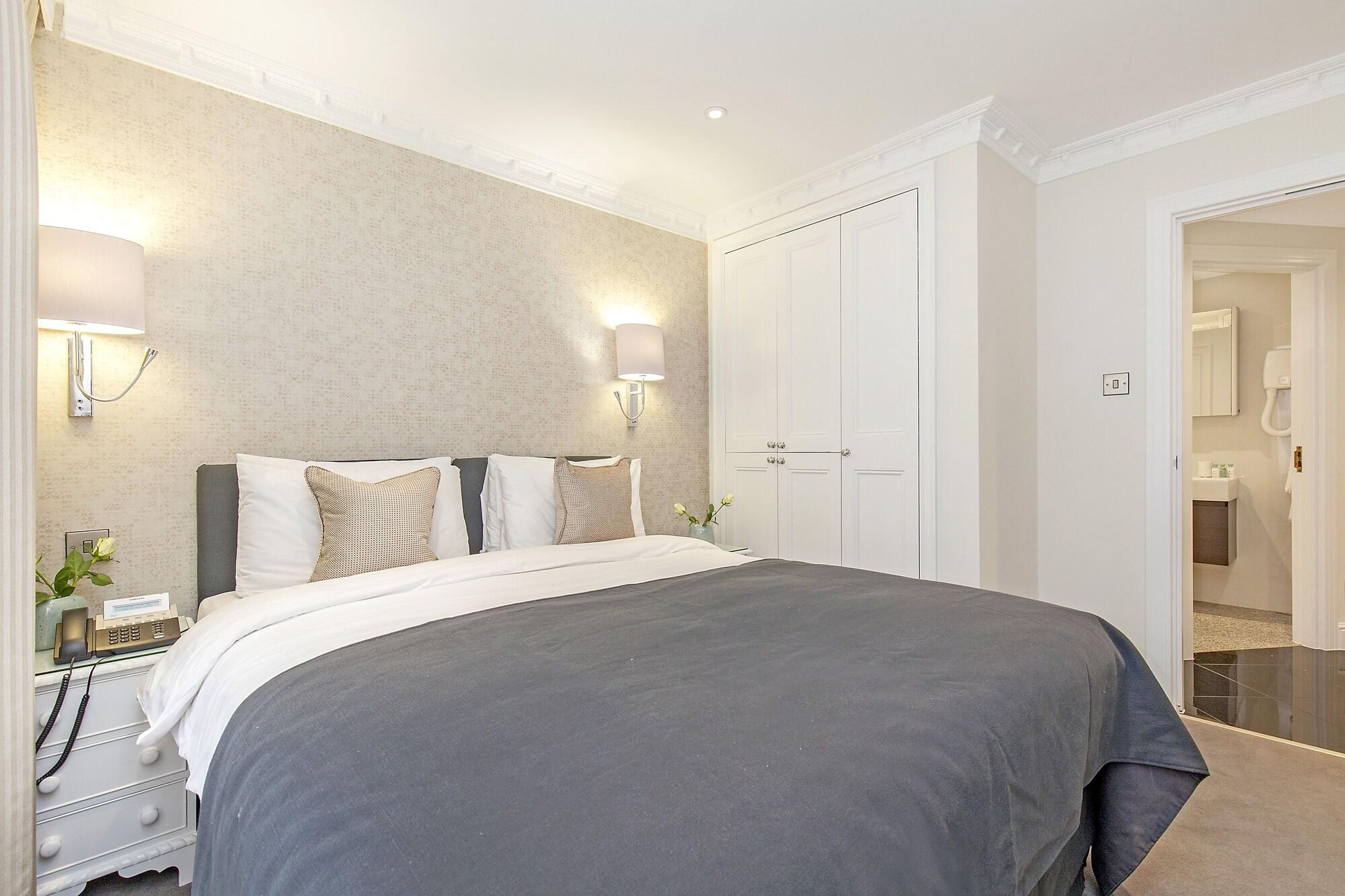 Mayfair House