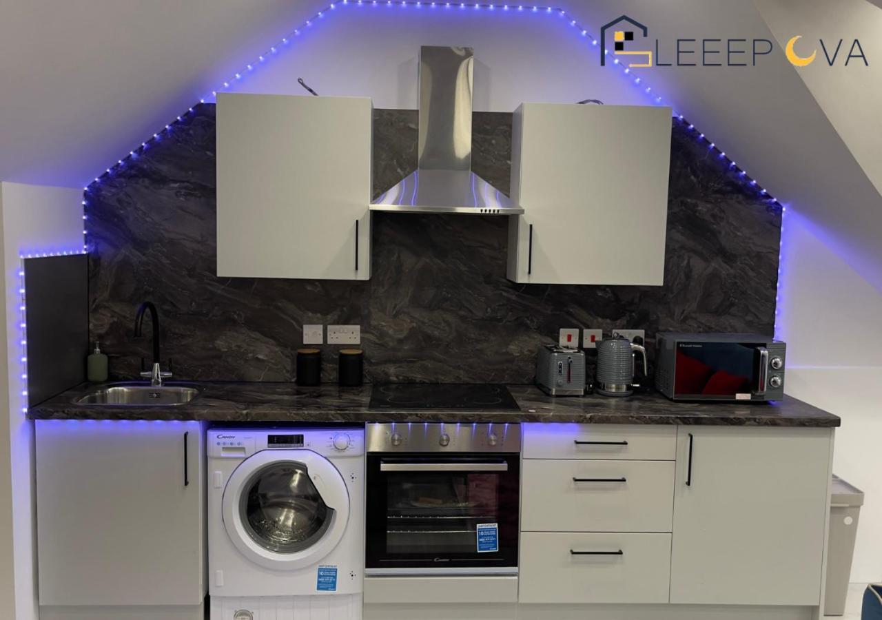 Last-Minute Specials L Premium Deals L Luxury & Modern 1 Bedroom Apartment 5Plus Guests Couples Families Business Sleepova Short Lets & Serviced Accommodation Apartment London