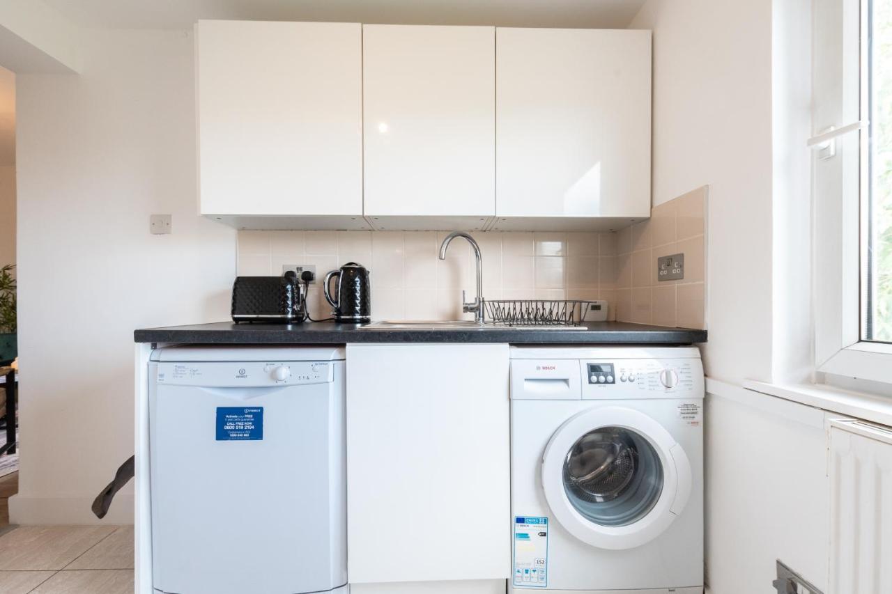 Hammersmith - 2 Bedroom Flat Apartment London