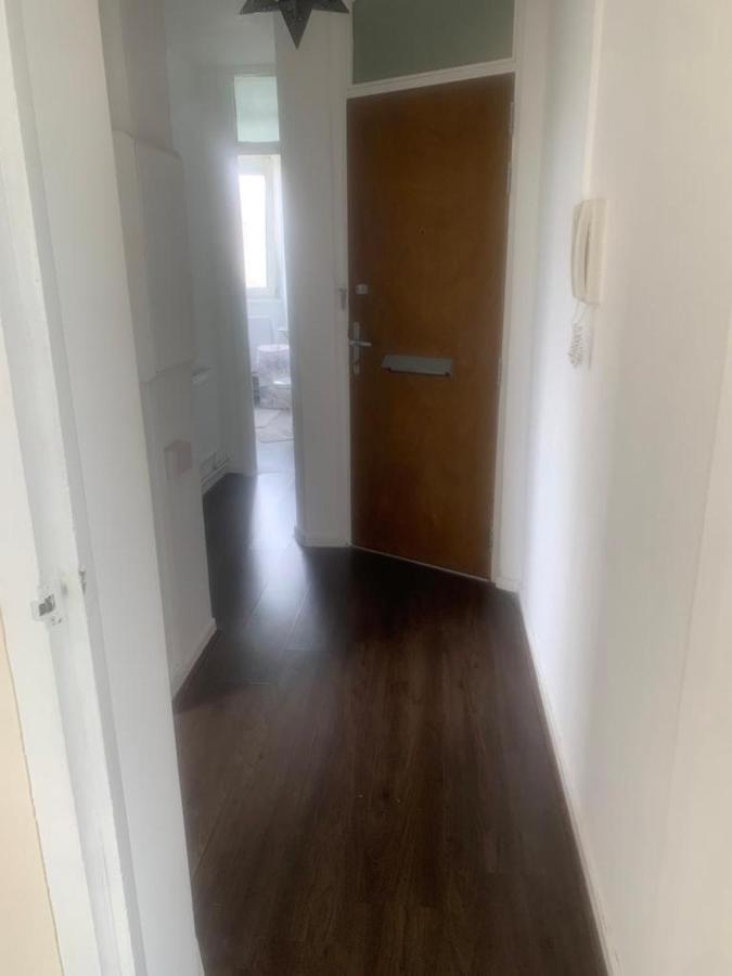 1 Bed Apartment, Close To Station Apartamento Londres