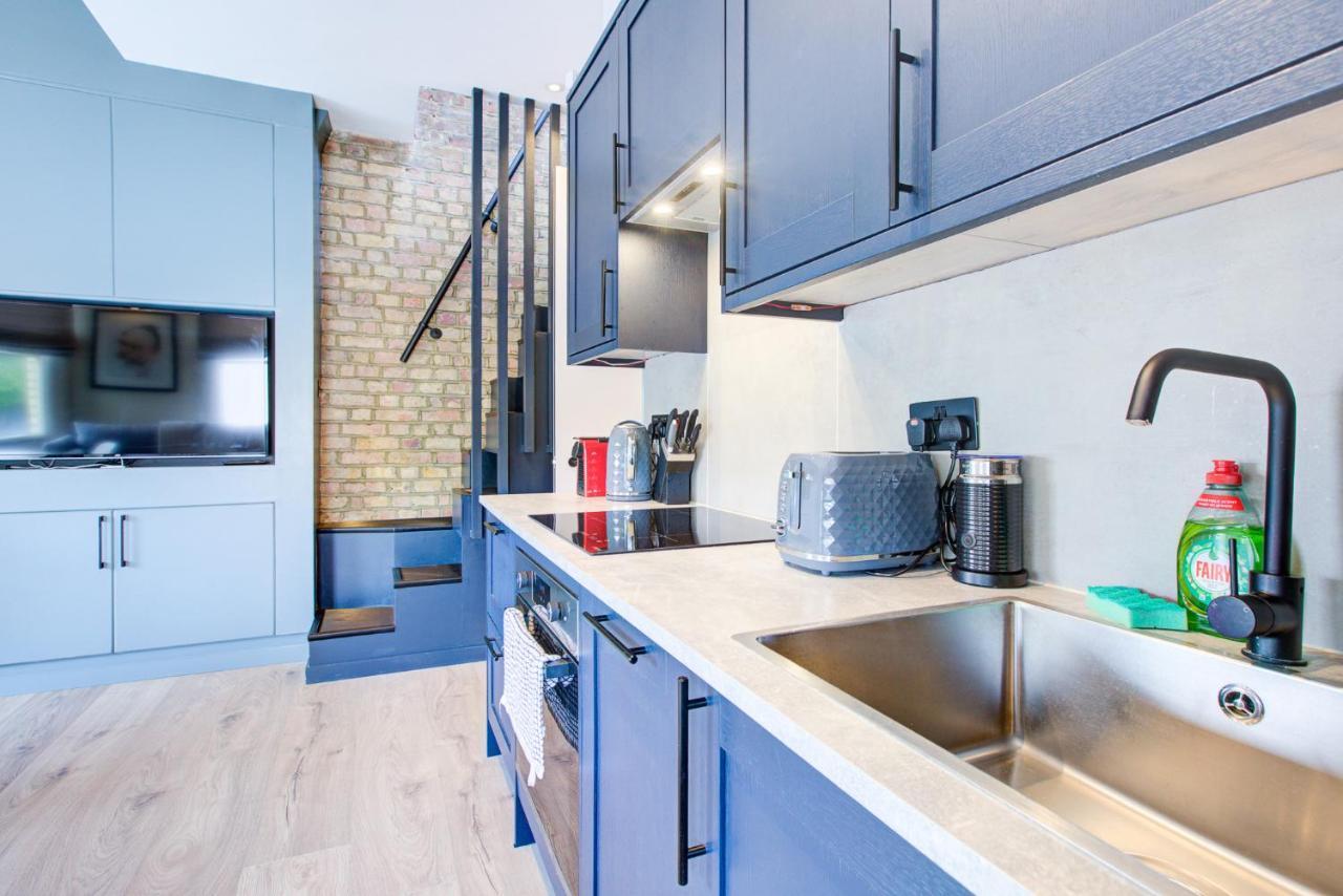 Cozy Battersea 1 Bedroom Flat In Bs156 Apartamento