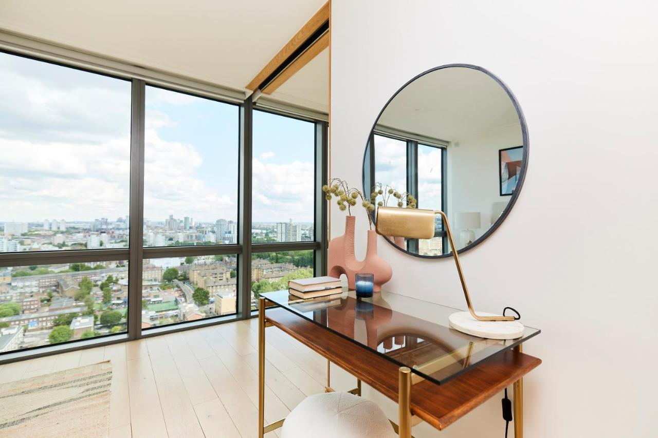 The Canary Wharf Place - Stunning 2bdr Flat * London