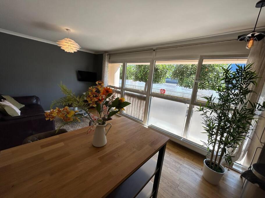 Appartement Homely & Thames View *