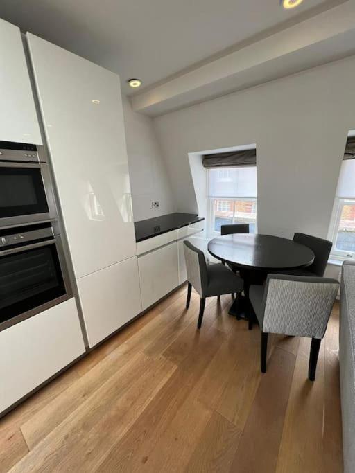 Modern Flat In Mayfair Leilighet *