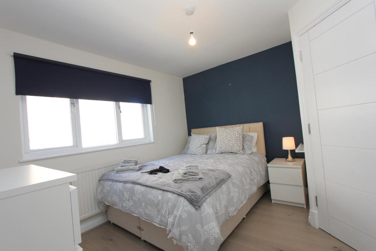 Zone 1 Apartment *