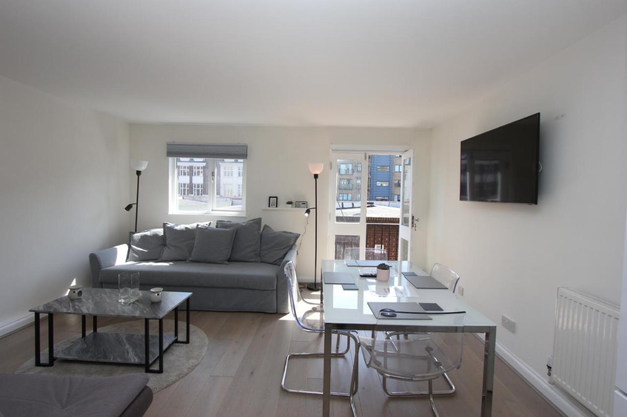 Zone 1 Apartment *
