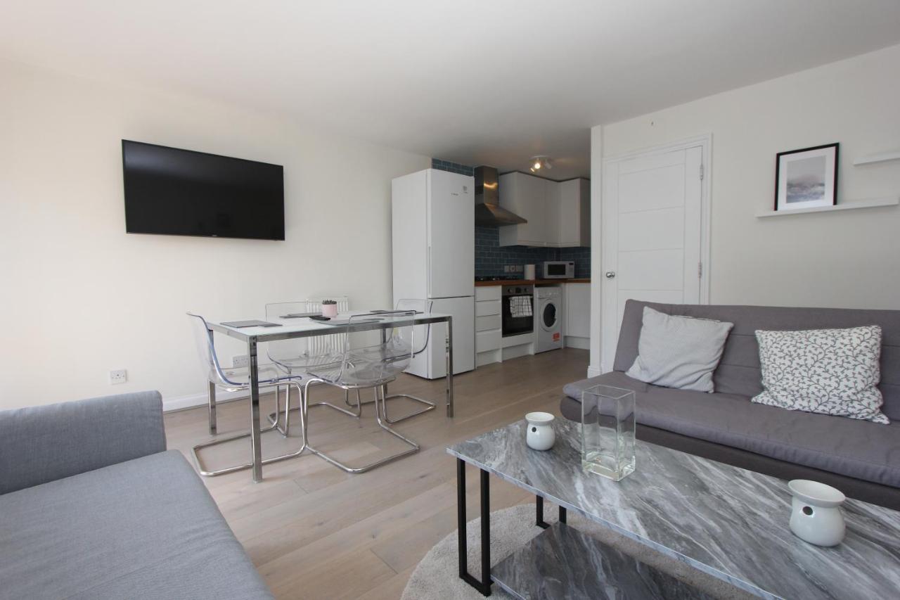 Zone 1 * London