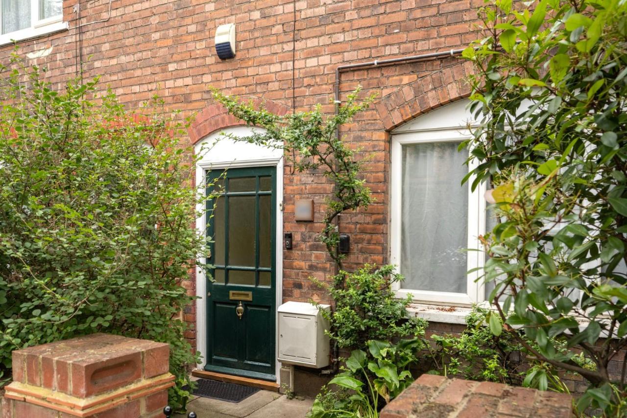 3br House A Perfect Group Getaway London