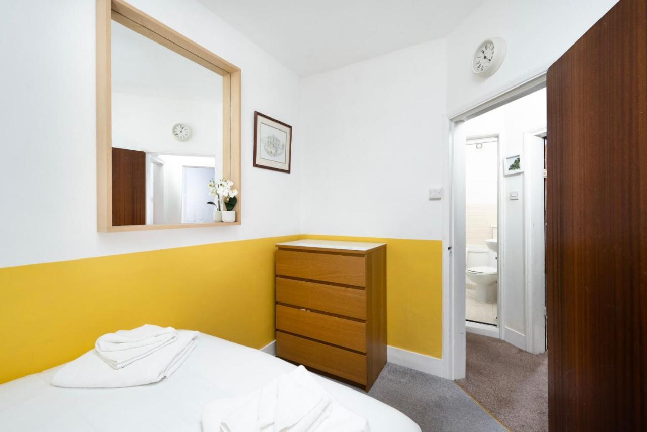 3br House A Perfect Group Getaway Holiday home London