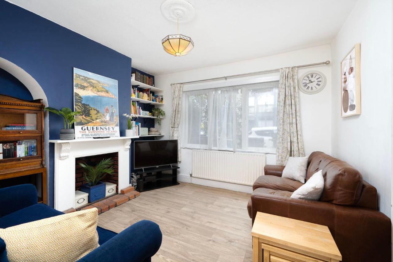3br House A Perfect Group Getaway * London
