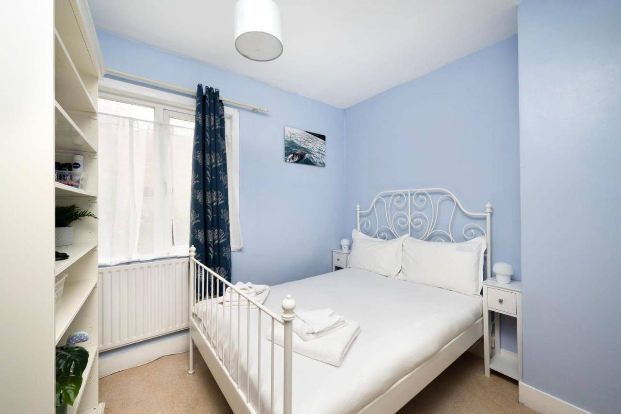 3br House A Perfect Group Getaway London