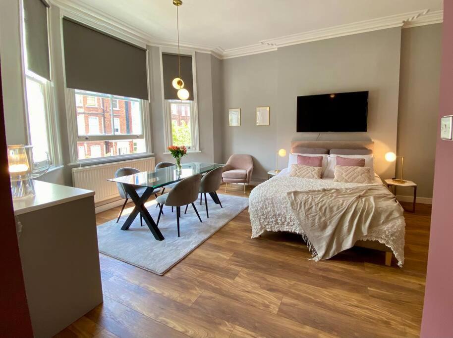 Apartment For 3 Near Regents Park N5 London