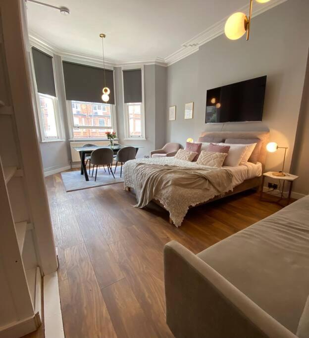 Apartment For 3 Near Regents Park N5 London
