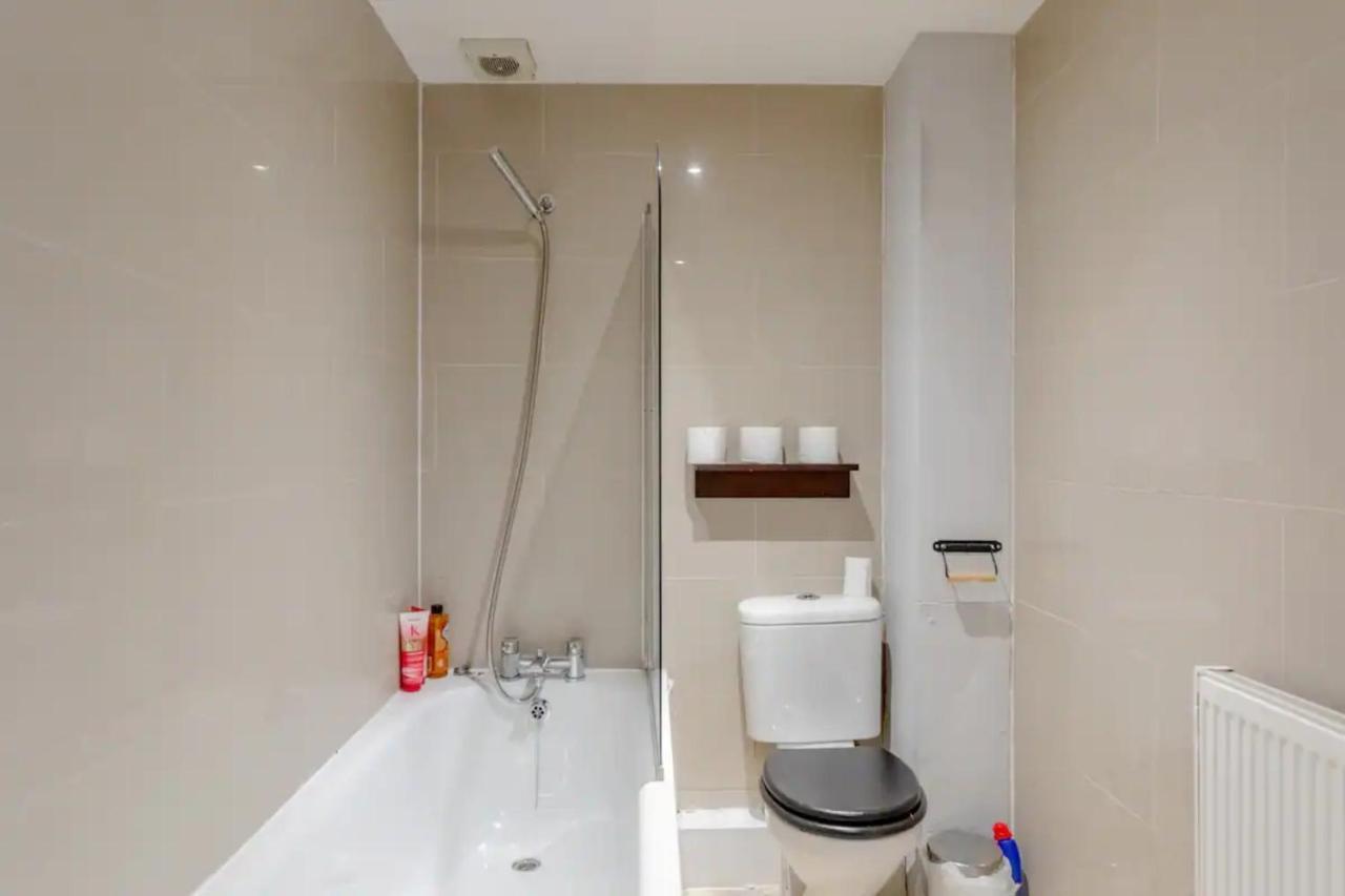 Bright & Contemporary 1bd Flat - Haggerston Appartement Londen