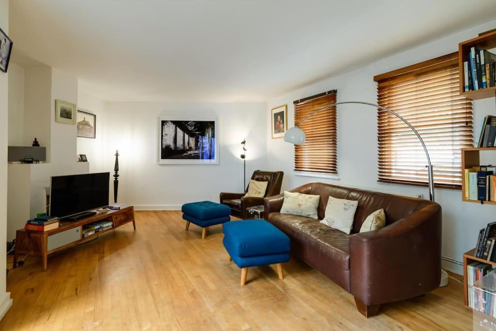 Holiday home 1 Bed Townhouse In Battersea Close To River Thames London